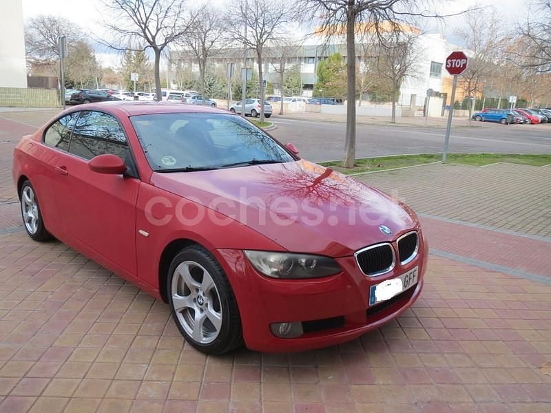 Usado BMW 320 177 CV (130 kW) 2008 Rojo Coupe