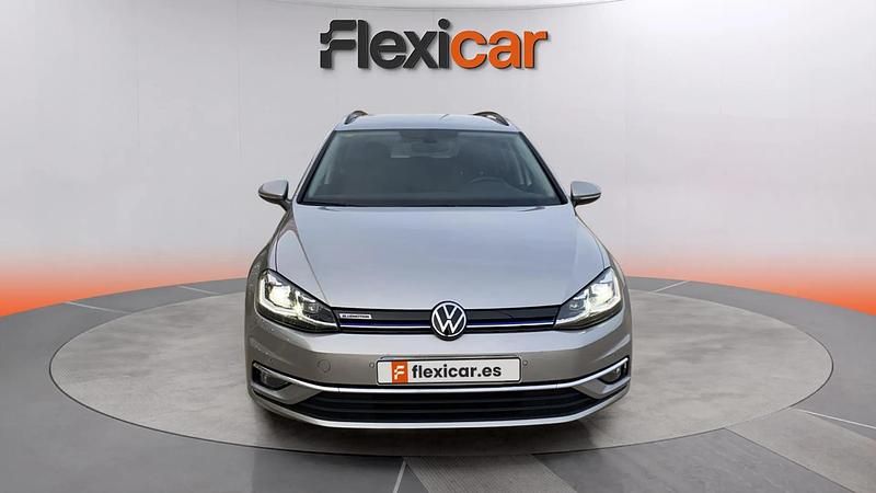Usado VW Golf Sportsvan Advance 130 CV (95 kW) 2018 Gris Monovolumen
