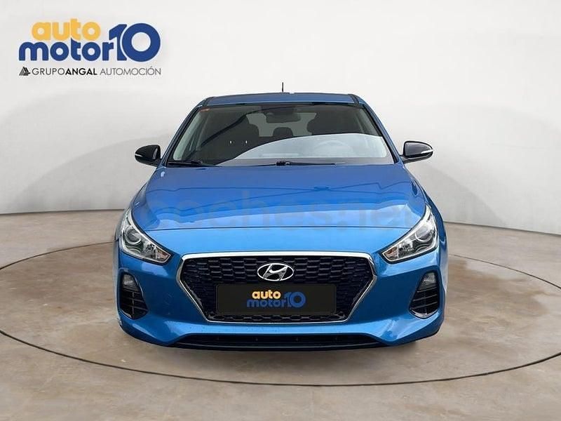 Begagnad Hyundai i30 120 HK (88 kW) 2017 Blå Sedan