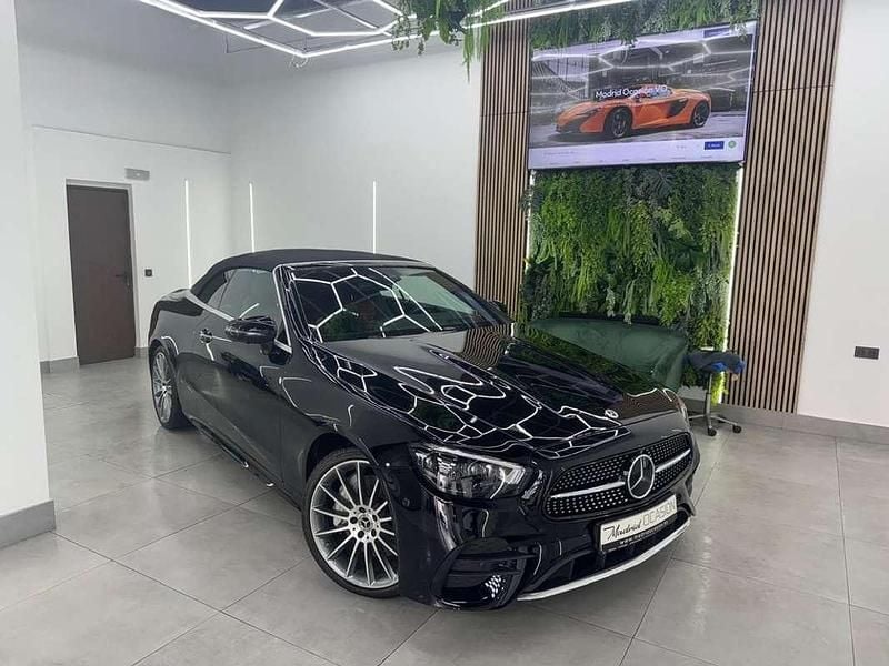 Negro Usado 2021 Mercedes E400 Descapotable | 64.900 € (Caro) - Imagen 1/4