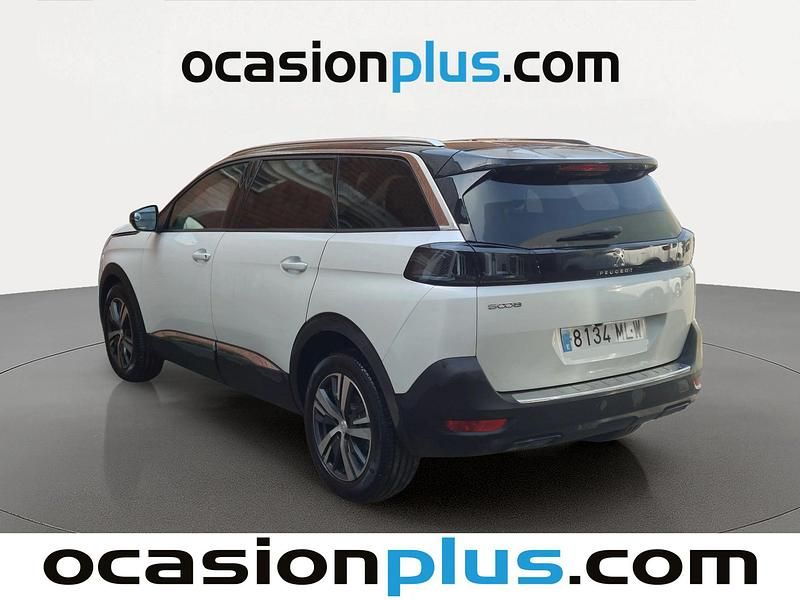 Usado Peugeot 5008 Allure 131 CV (96 kW) 2023 Blanco SUV