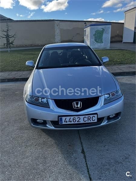 Usado Honda Accord Sport 155 CV (114 kW) 2004 Gris / plata Berlina