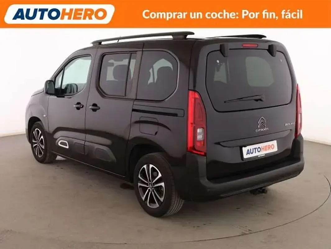 Usado Citroën Berlingo Shine 131 CV (96 kW) 2019 Negro Monovolumen