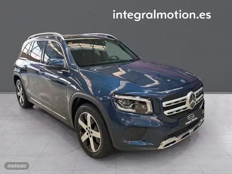 Usado Mercedes GLB180 Business 114 CV (83 kW) 2021 Azul SUV