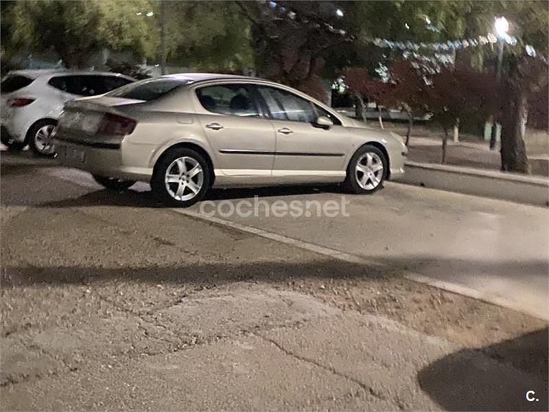 Usado Peugeot 407 136 CV (100 kW) 2006 Beige Berlina