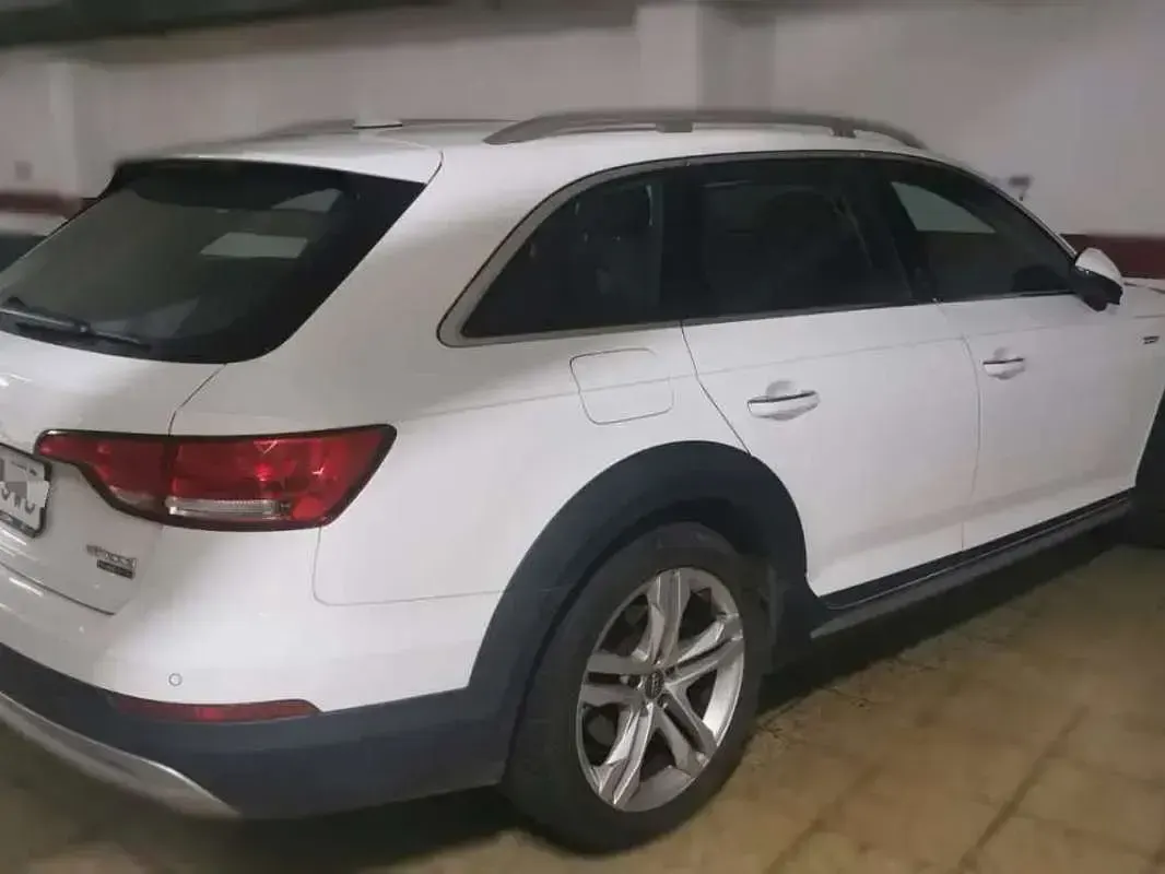 Usado Audi A4 Allroad Premium 218 CV (160 kW) 2017 Blanco Familiar