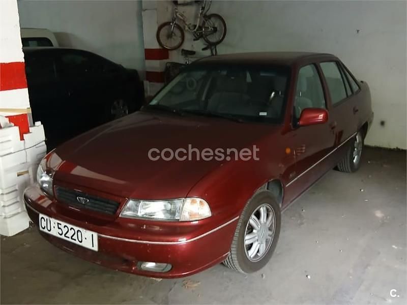 Granate Usado 1998 Chevrolet Nexia Utilitario | 3500 € - Imagen 1/4