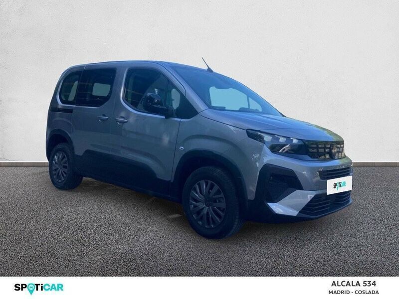Usado Peugeot Rifter Allure 130 CV (95 kW) 2024 Gris Monovolumen
