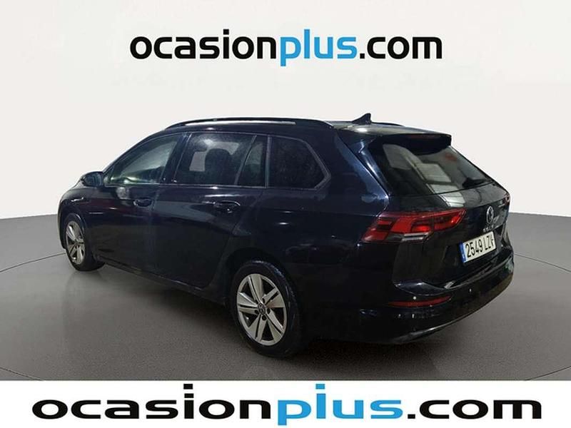 Usado VW Golf VIII Life 116 CV (85 kW) 2021 Negro Familiar