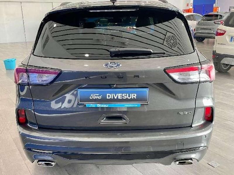 Usado Ford Kuga ST-Line 226 CV (166 kW) 2022 Gris SUV