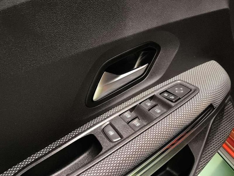 Usado Dacia Jogger Extreme 101 CV (74 kW) 2022 Naranja Monovolumen