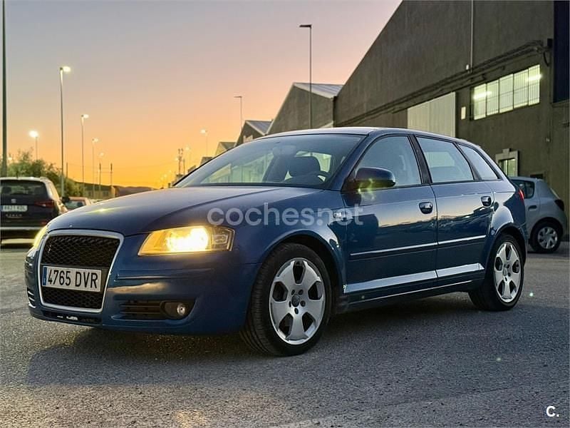Używany Audi A3 Ambiente 140 KM (102 kW) 2006 Niebieski Hatchback
