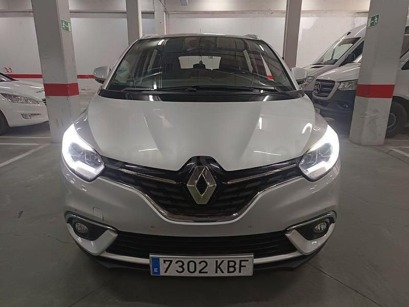 Usado Renault Grand Scénic IV Zen 130 CV (95 kW) 2017 Gris / plata Monovolumen