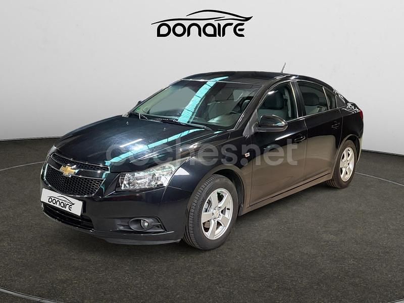 Negro Usado 2011 Chevrolet Cruze Berlina | 6990 € (Precio justo) - Imagen 1/4
