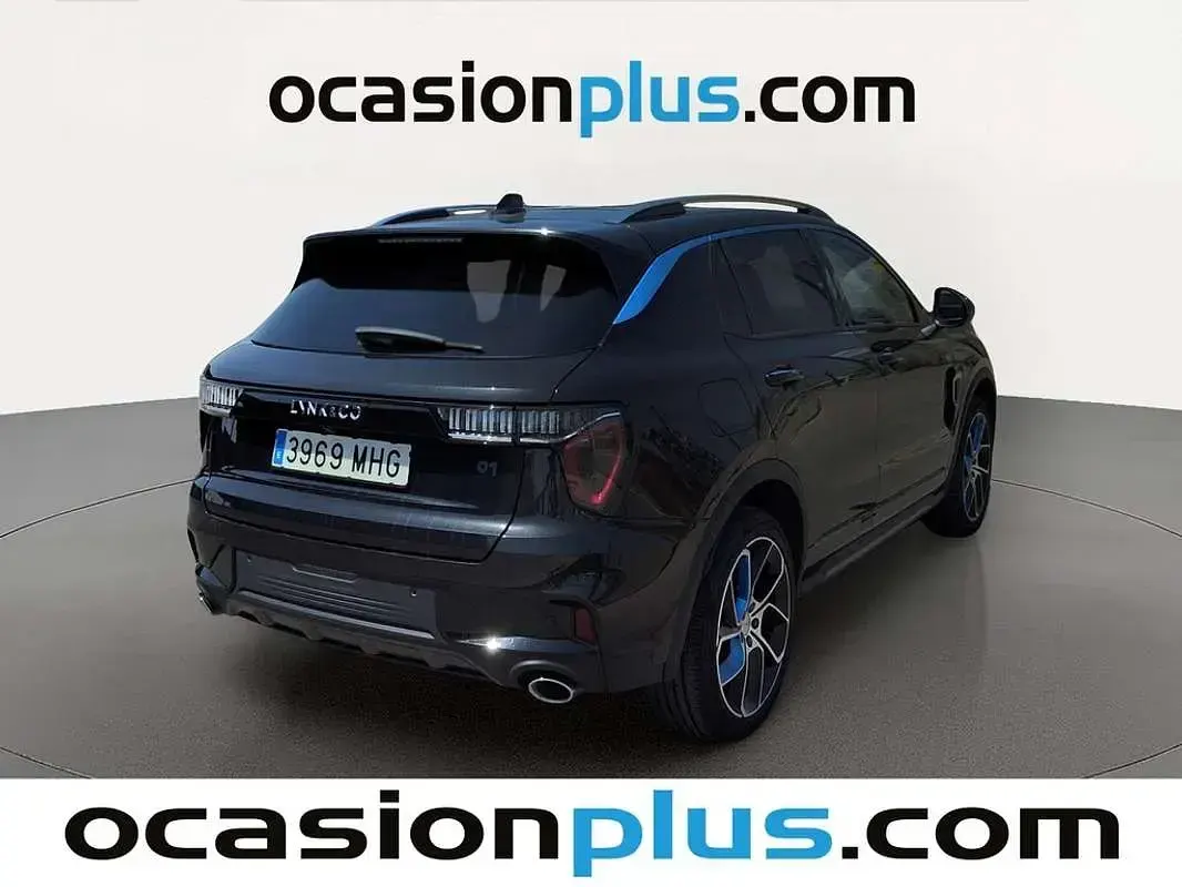 Usado Lynk & Co 01 261 CV (191 kW) 2023 Negro SUV