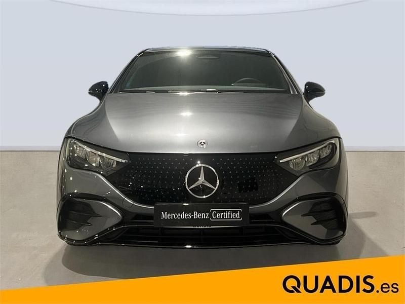 Nuevo Mercedes EQE350 AMG 235 kW (320 CV) 2025 Gris Berlina