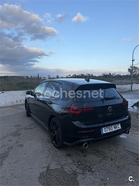Usado VW Golf VIII GTI 245 CV (180 kW) 2023 Negro Berlina