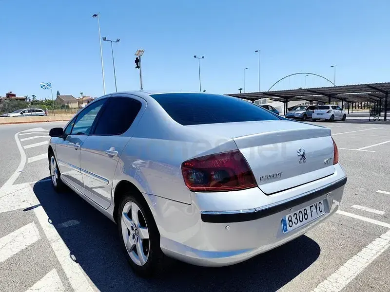 Usado Peugeot 407 Sport 136 CV (100 kW) 2007 Gris / plata Berlina