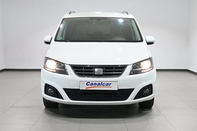 Usado Seat Alhambra Reference 150 CV (110 kW) 2017 Blanco Monovolumen