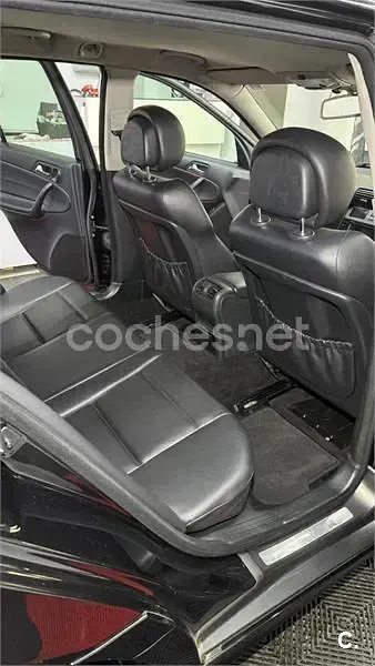Usado Mercedes C180 Sport Edition 143 CV (105 kW) 2006 Negro Familiar