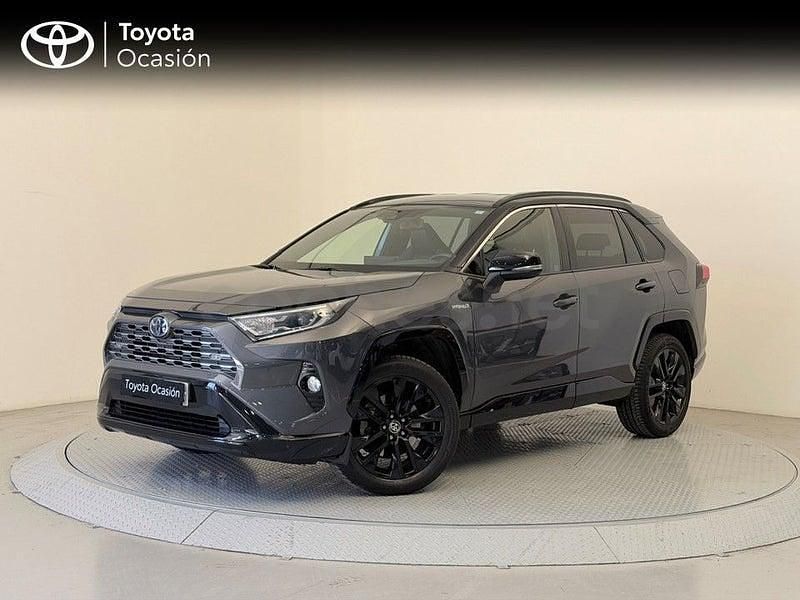 Usado Toyota RAV4 Hybrid Style 222 CV (163 kW) 2021 Gris / plata SUV
