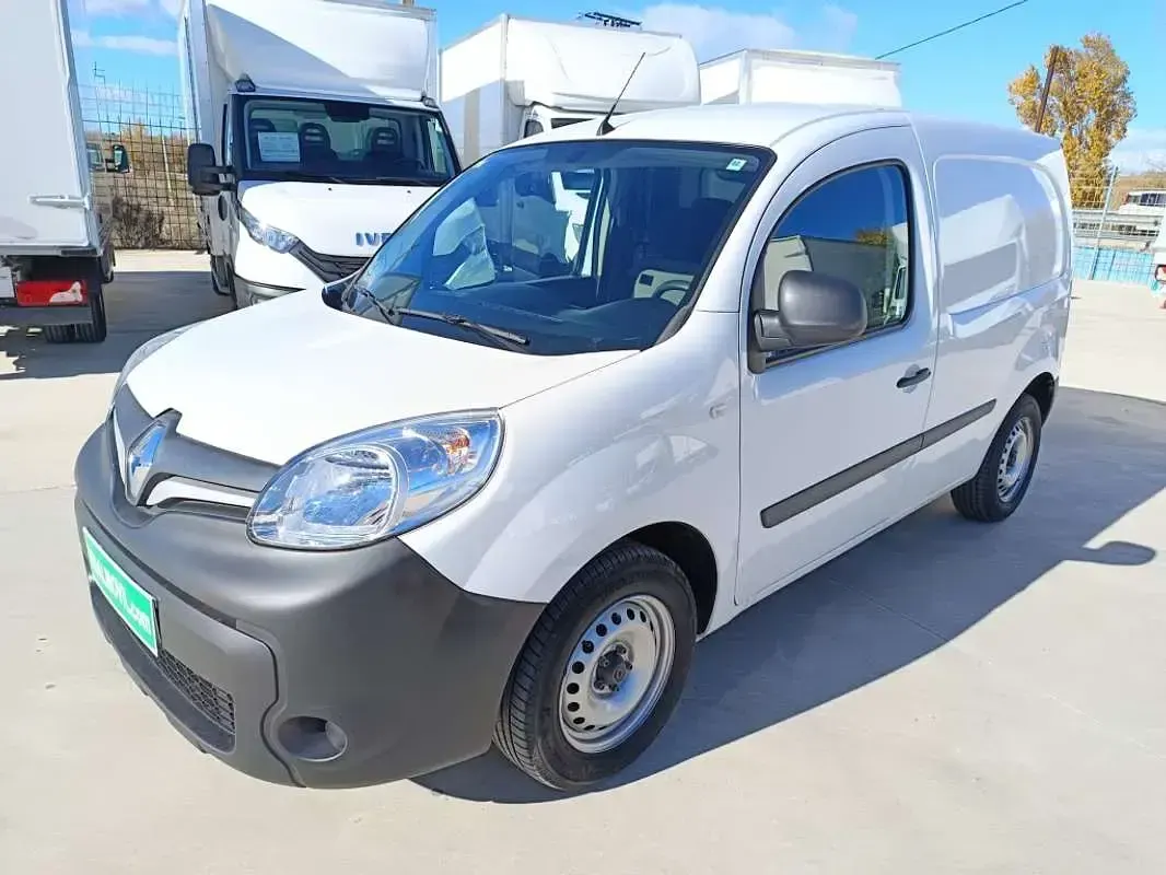 Usado Renault Kangoo 80 CV (58 kW) 2020 Blanco Monovolumen