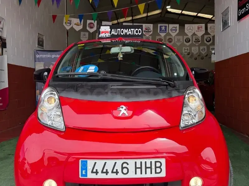 Usado Peugeot iON Active 49 kW (67 CV) 2012 Eléctrico Utilitario