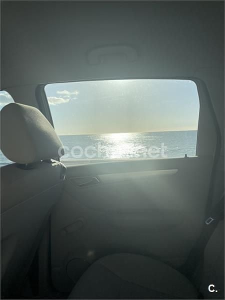 Usado Mercedes B200 140 CV (102 kW) 2006 Gris / plata Monovolumen