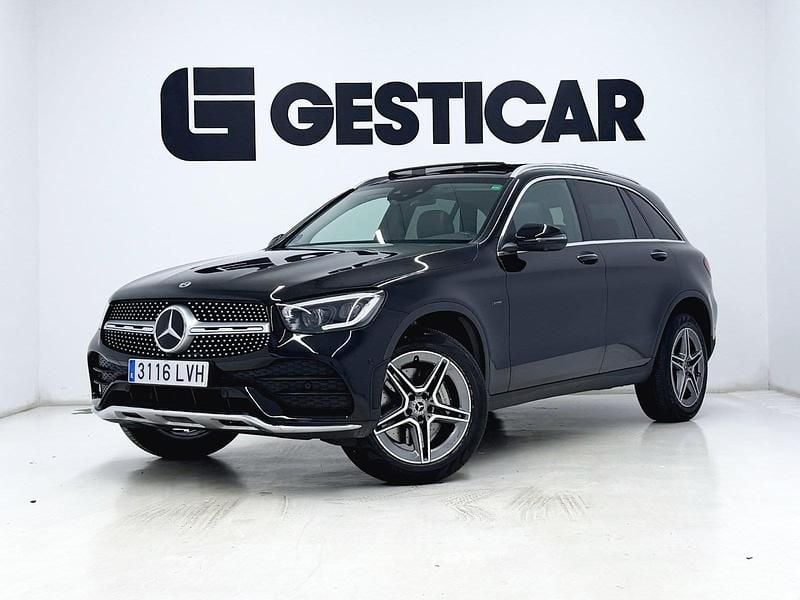 Usado Mercedes GLC300e 319 CV (234 kW) 2021