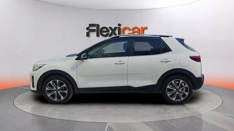 Usado Kia Stonic 110 CV (80 kW) 2018 Blanco SUV
