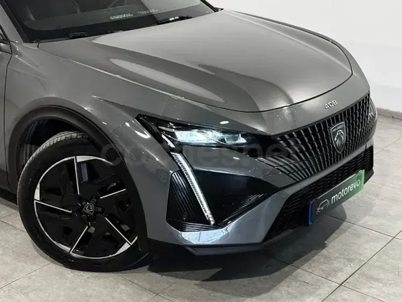 Usado Peugeot 408 GT GT 130 CV (95 kW) 2023 Gris / plata Berlina