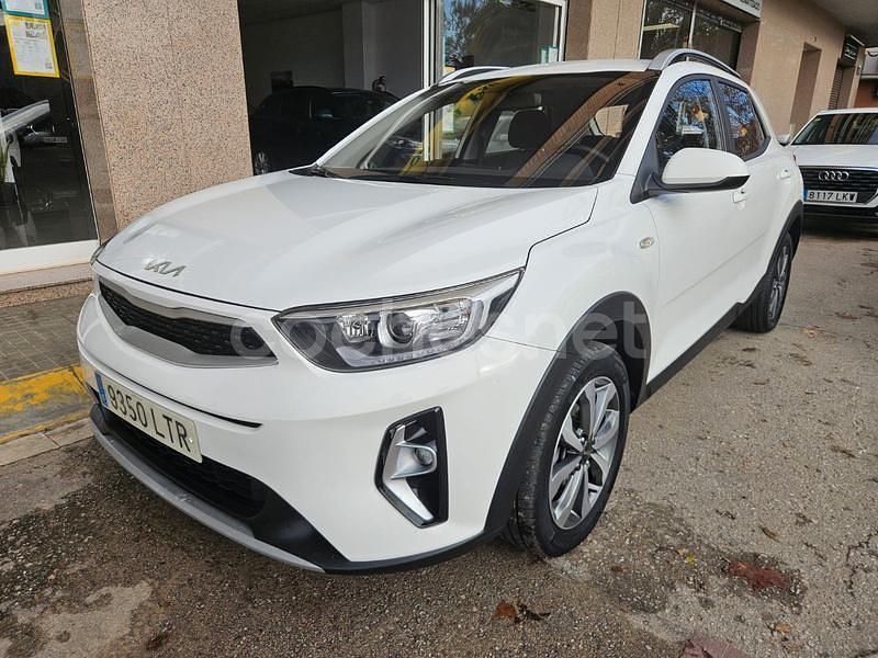 Blanco Usado 2021 Kia Stonic SUV | 15.990 € (Precio justo) - Imagen 1/4