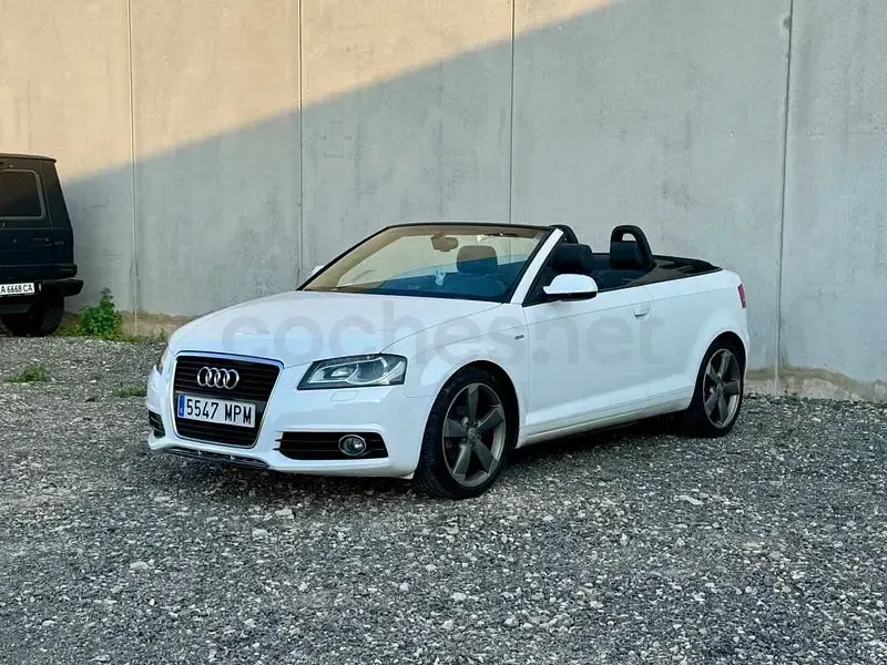 Usado Audi A3 Cabriolet Ambition 105 CV (77 kW) 2011 Blanco Descapotable