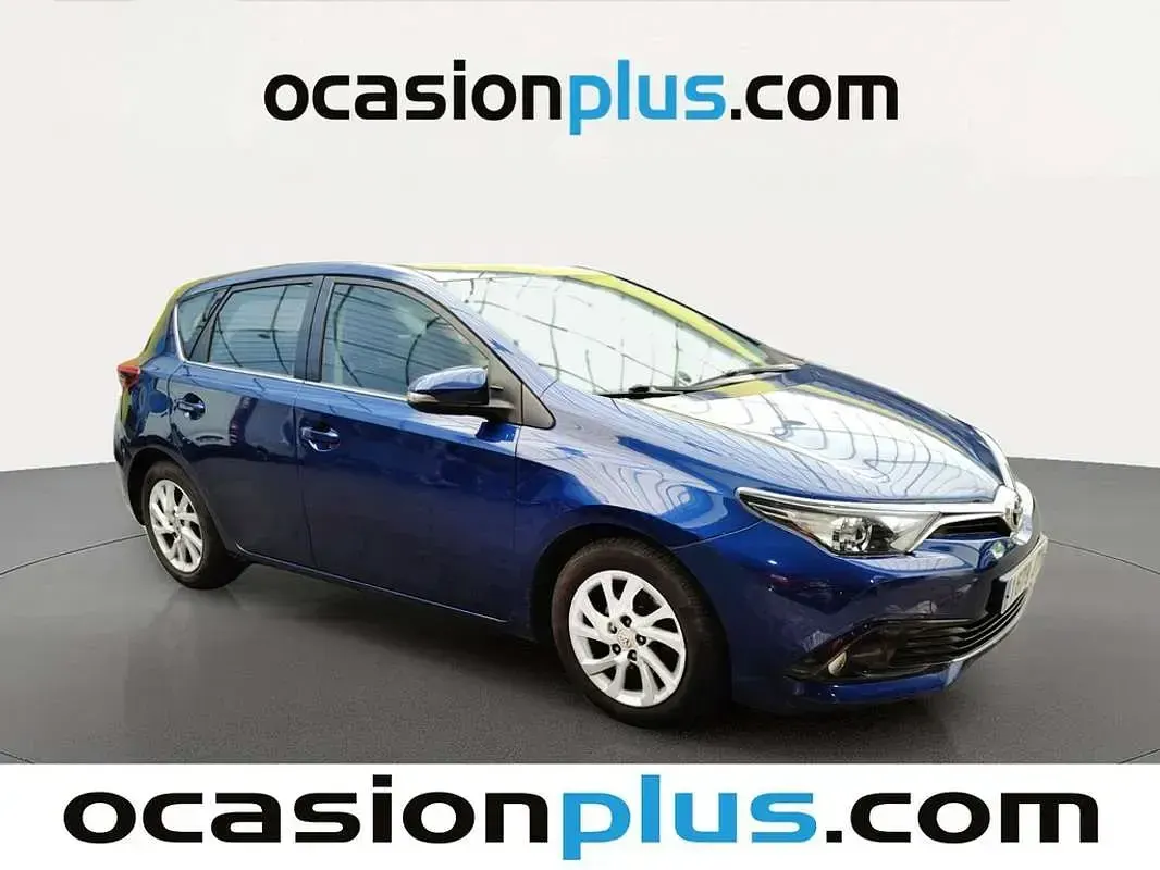 Usado Toyota Auris Active 90 CV (66 kW) 2016 Azul Utilitario