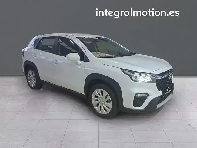 Nuevo Suzuki SX4 S-Cross 110 CV (80 kW) 2025 Rojo SUV