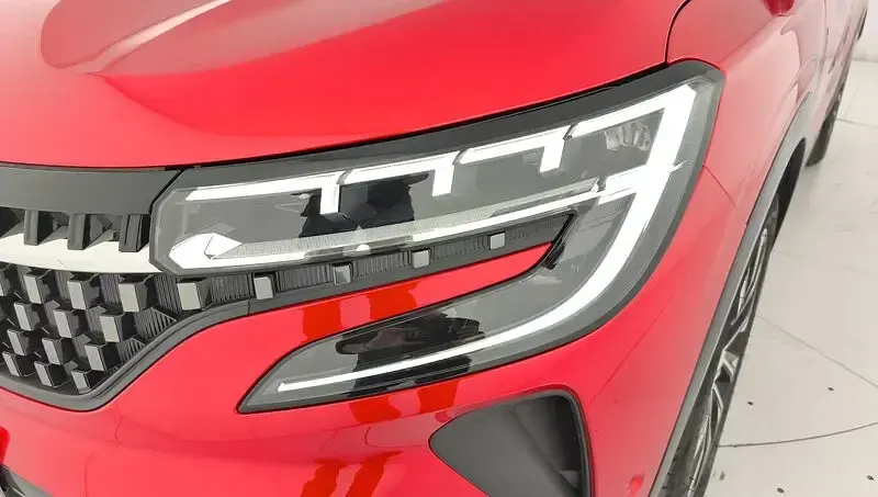 Usado Renault Austral Techno 200 CV (147 kW) 2025 Rojo SUV