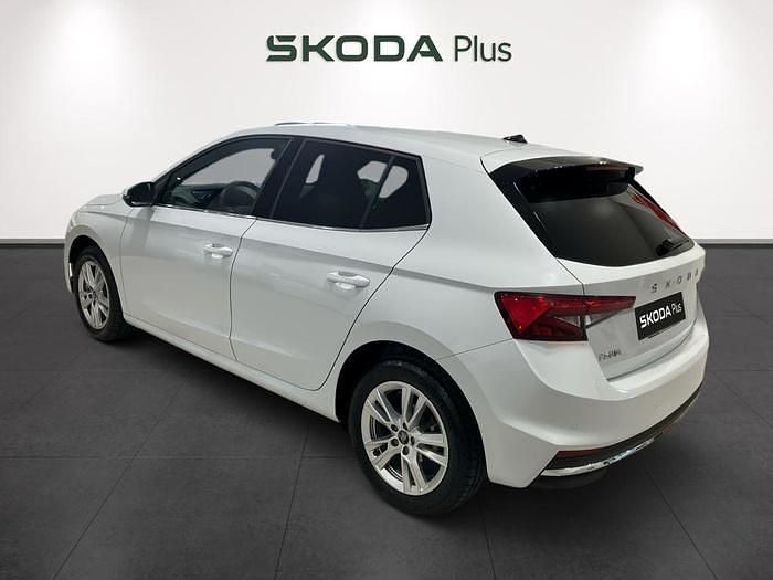 Blanco Usado 2025 Skoda Fabia Selection Berlina | 20.900 € (Precio justo) - Imagen 1/4