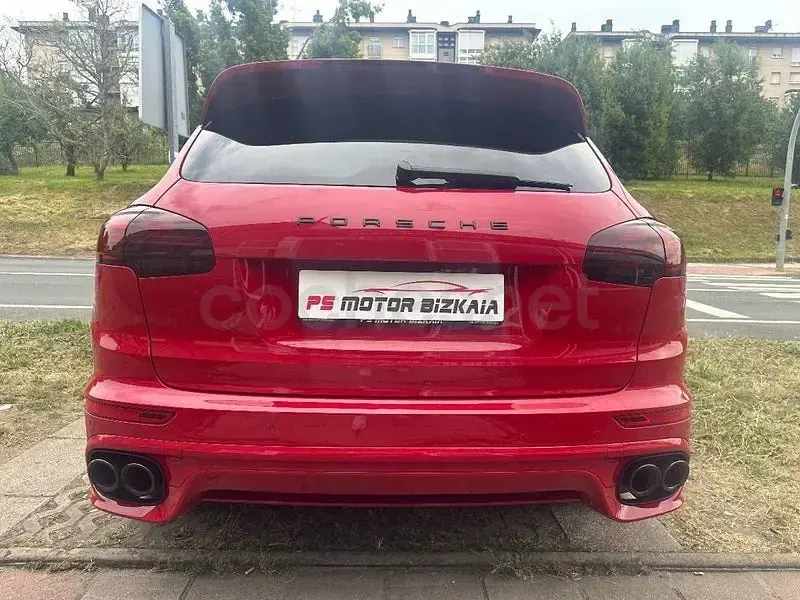 Usado Porsche Cayenne GTS 440 CV (323 kW) 2017 Rojo SUV