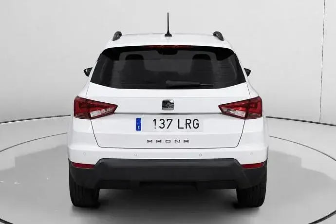 Usado Seat Arona Ecomotive 110 CV (80 kW) 2021 SUV