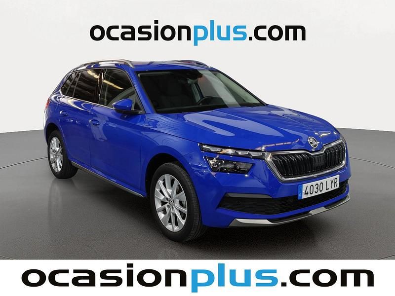 Usado Skoda Kamiq Style 110 CV (80 kW) 2022 Azul SUV