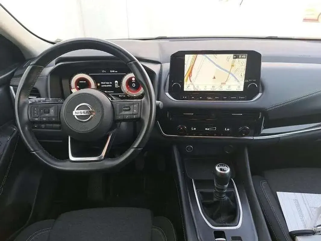 Usado Nissan Qashqai N-Connecta 140 CV (102 kW) 2022 Gris SUV