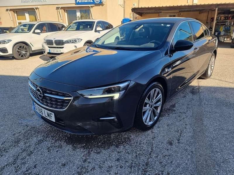 Usado Opel Insignia Business Elegance 174 CV (127 kW) 2021 Berlina