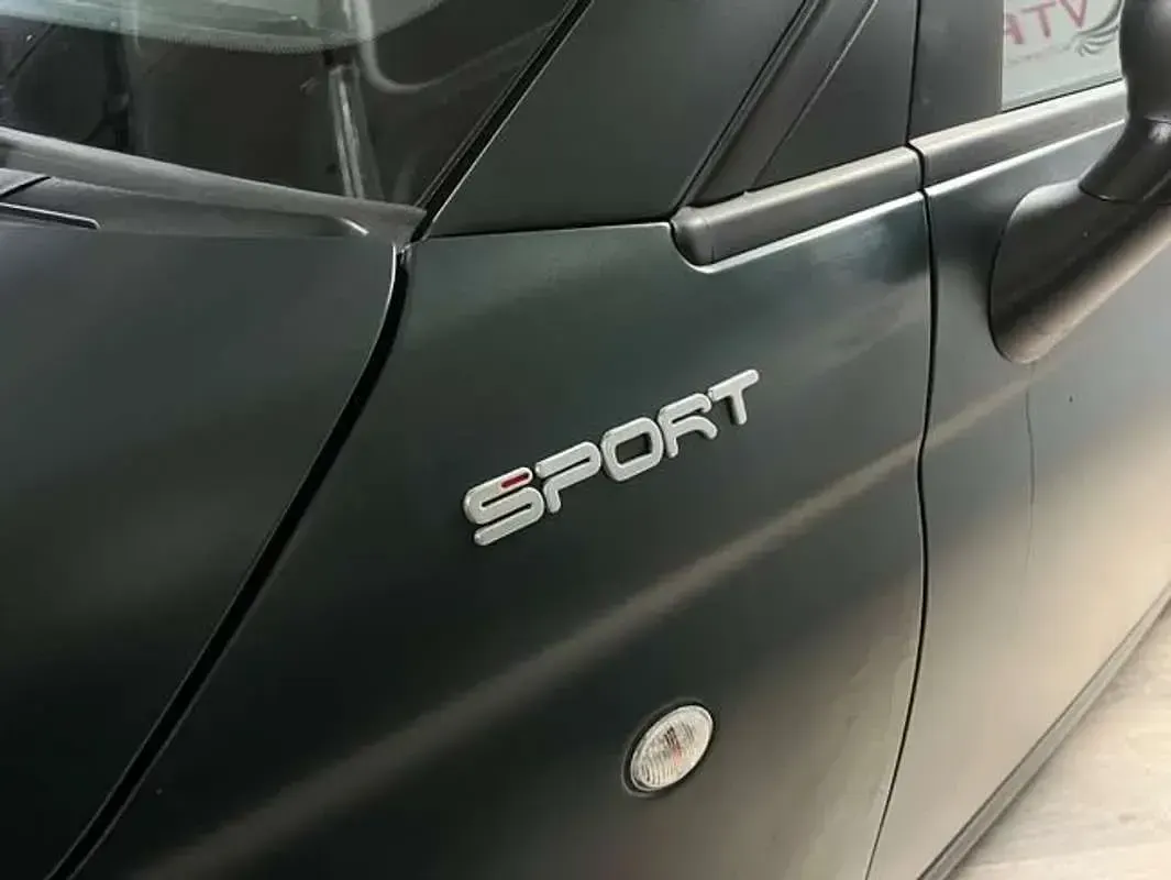 Usado Fiat 500C 71 CV (52 kW) 2021 Verde Descapotable