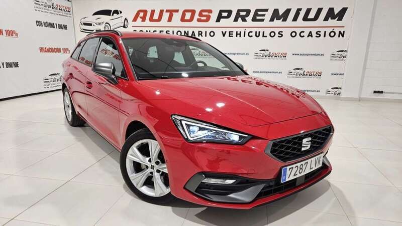 Rojo Usado 2021 Seat Leon ST FR Familiar | 19.999 € (Precio justo) - Imagen 1/4