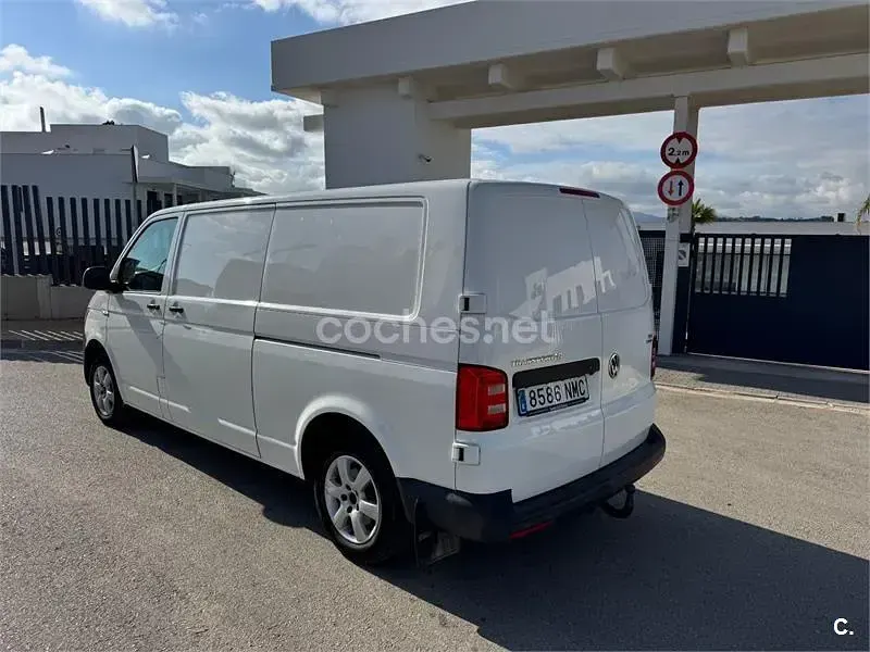 Usado VW Transporter Pro 140 CV (102 kW) 2015 Blanco Van