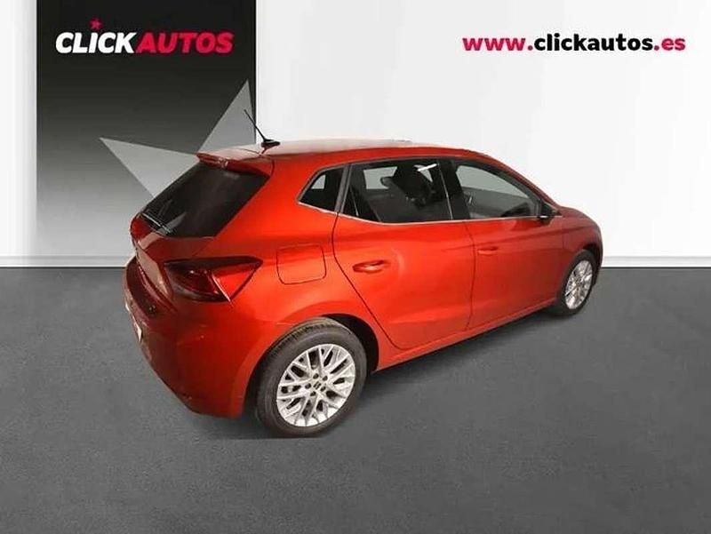 Usado Seat Ibiza XCELLENCE 116 CV (85 kW) 2025 Rojo Utilitario