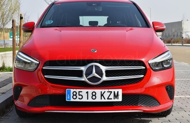 Usado Mercedes B200 Sport 150 CV (110 kW) 2013 Blanco Monovolumen