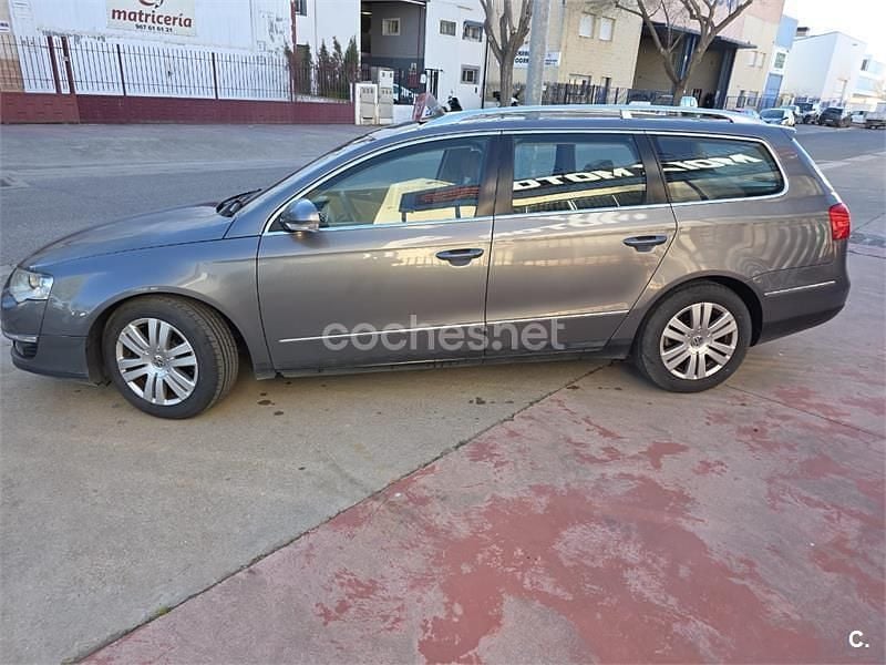 Usado VW Passat Highline 140 CV (102 kW) 2008 Beige Familiar