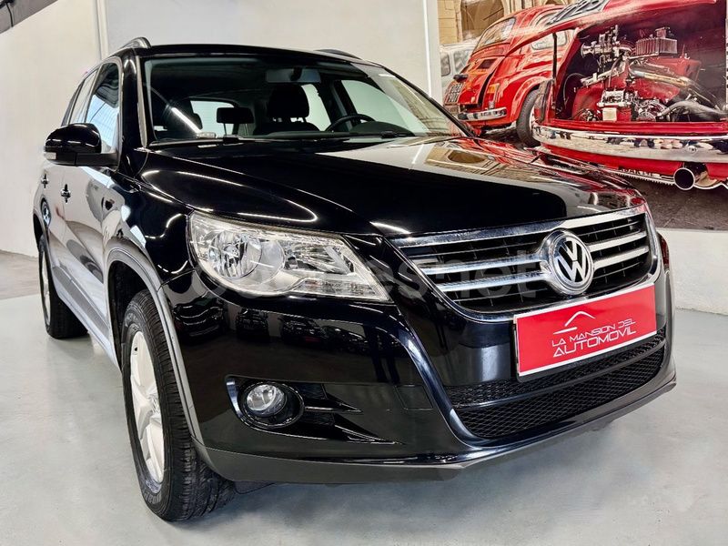 Negro Usado 2011 VW Tiguan Advance SUV | 10.900 € (Precio justo) - Imagen 1/4