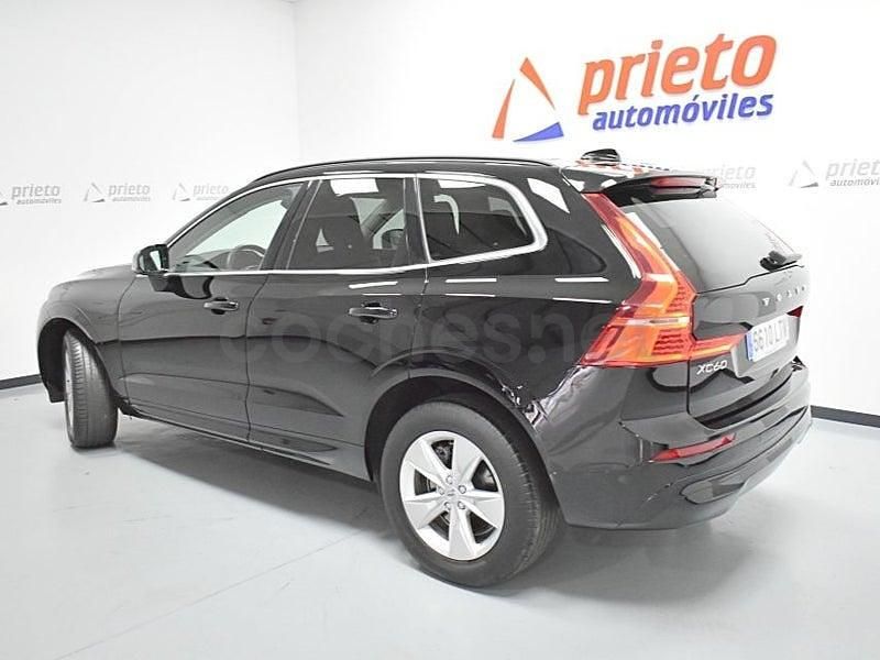 Usado Volvo XC60 Momentum 197 CV (144 kW) 2021 Negro SUV